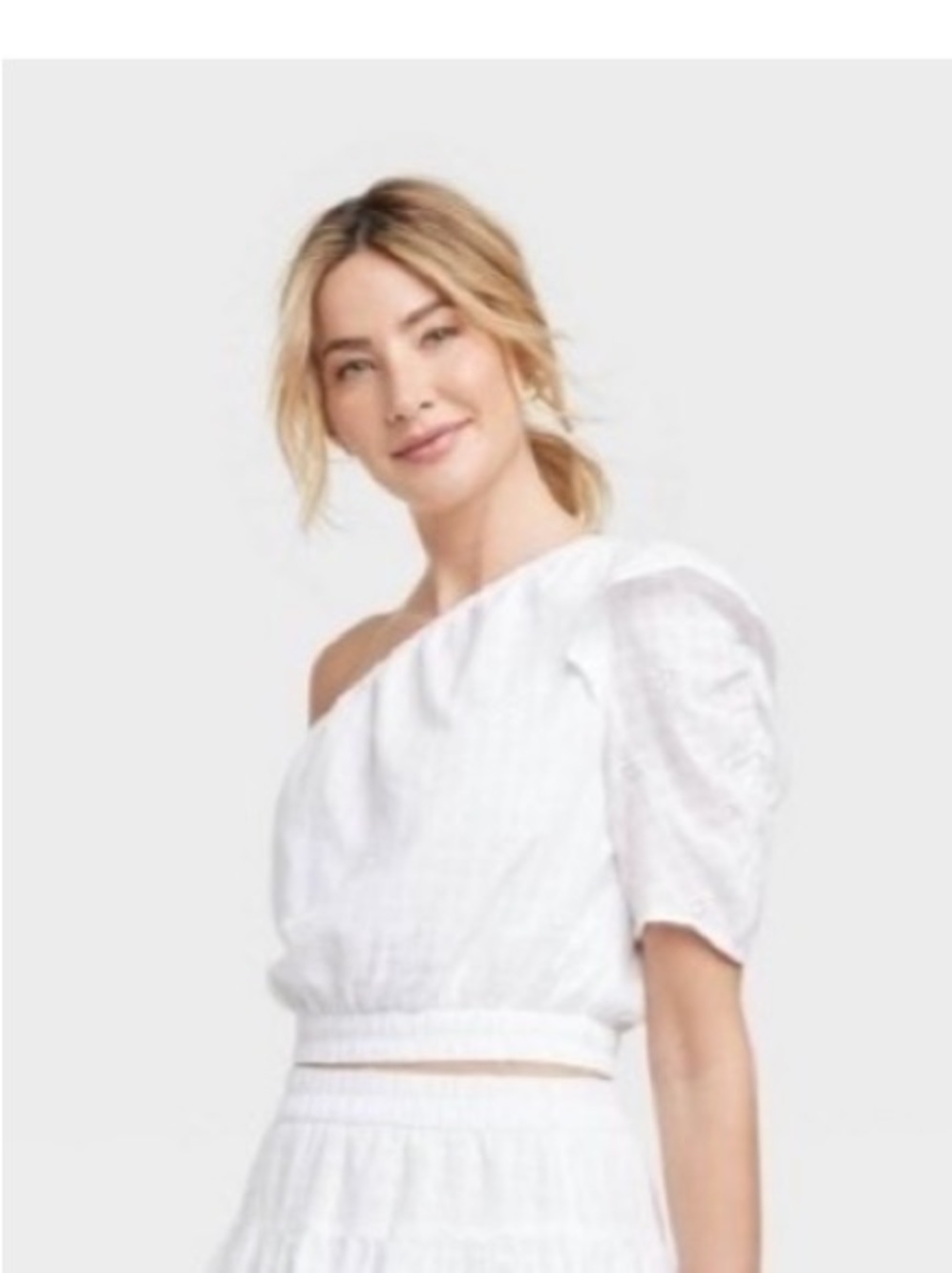 Universal Thread One-Shoulder White Eyelet Crop Top.
Size XXL - Picture 3 of 13